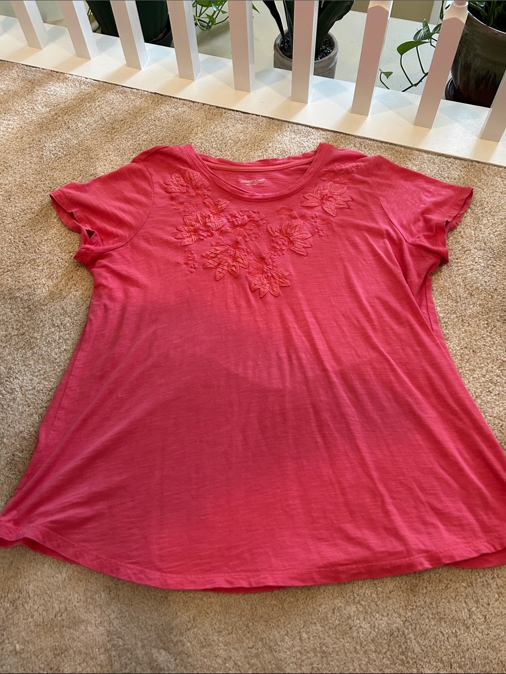 Coldwater Creek Coral Pink Floral Appliqué Short Sleeve Tee